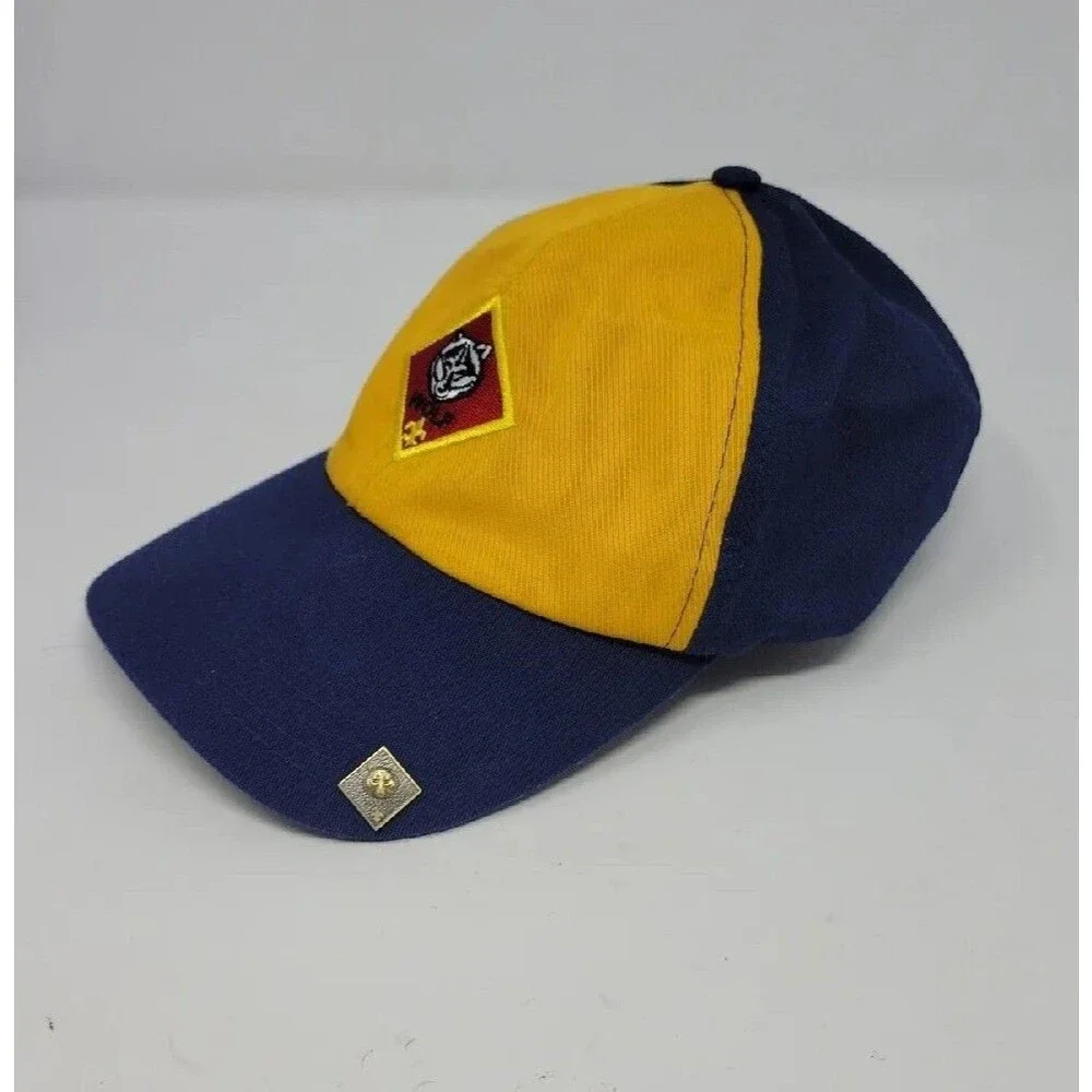 Wolf Cub Scout Hat Youth Boys Adjustable Sm/M Yellow Navy Baseball Cap w/ Pin